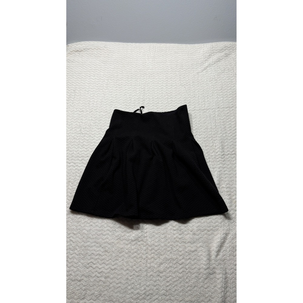 Maeve Black Textured Diamond Matelasse Pleated Mini Skirt Size 2 High Waist